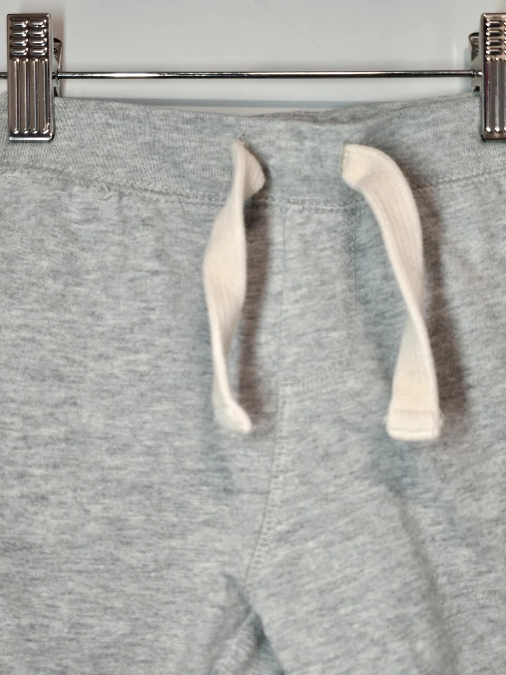GAP Light Gray Knit Drawstring Shorts with Cream Tie